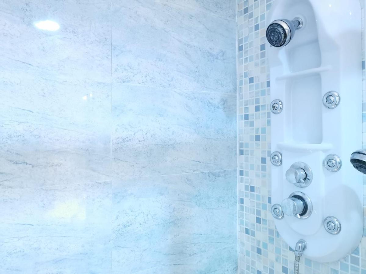 Apartamento Playa Victoria 加的斯 外观 照片